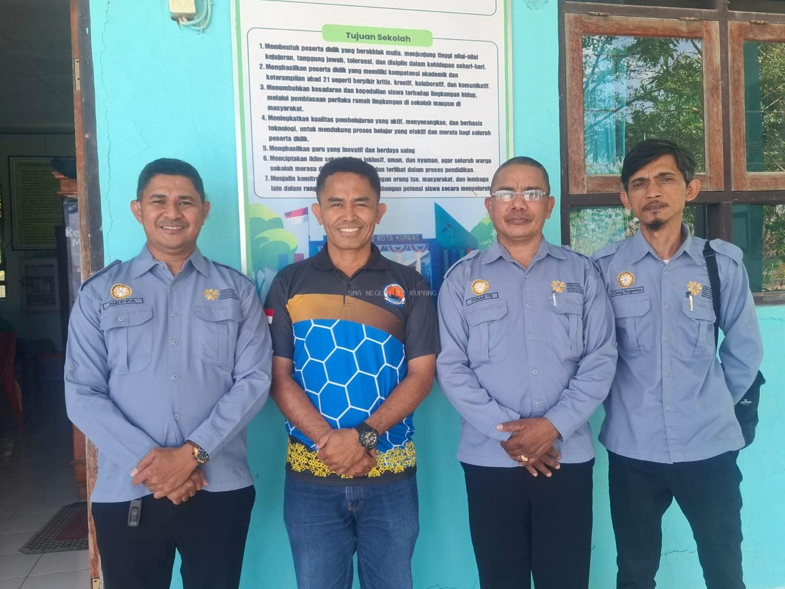 Edukasi Sejak Dini, SMAN 12 Kupang Gandeng Kementerian Pelindungan PMI Gelar Sosialisasi Peluang Kerja Luar Negeri dan Pencegahan TPPO
